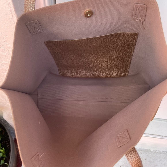 DREUBEA Soft Faux Leather Tote Tassel Shoulder Bag in Bronze main image 5